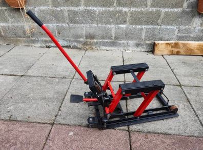 Motorcycle Hydraulic Jack.