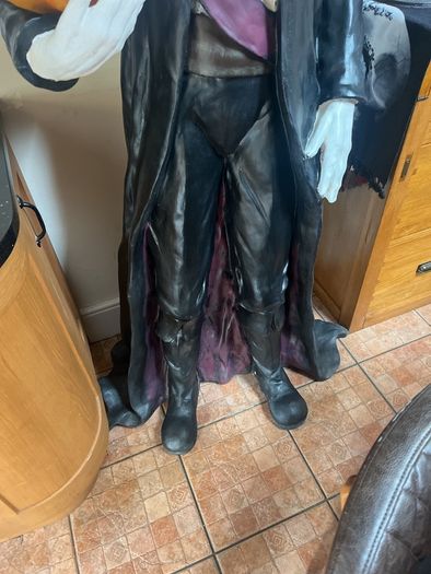 Halloween statue