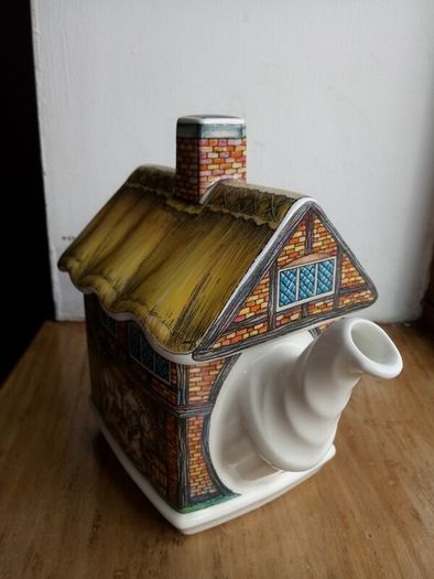 Mint Sadler "The Old Forge" Vintage Teapot