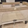 Travel cot Image 2