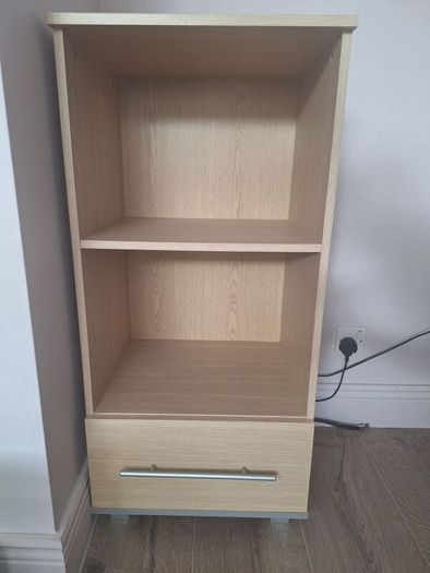 unit with one drawer
