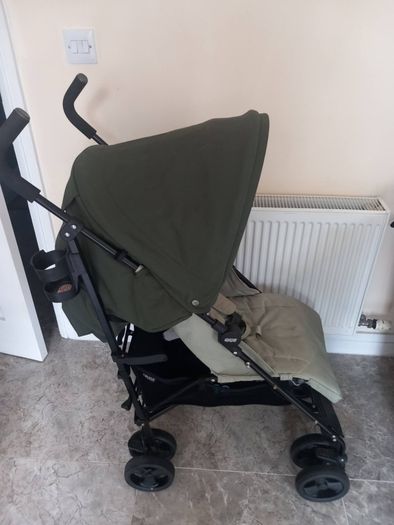 Mama's a papa's baby's buggie no rain covers.