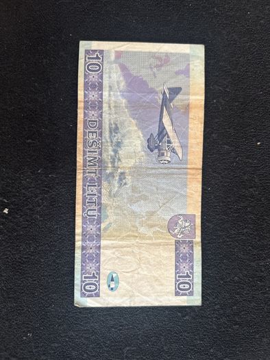 10 Litu banknote from Lithuania 2007 and 2001