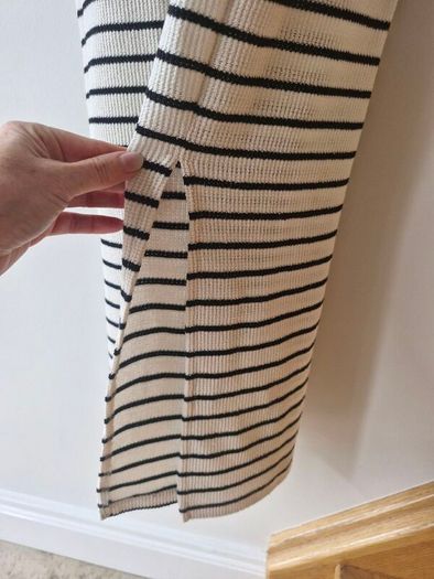 Knitted sleeveless dress
