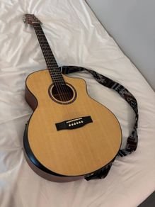 Craftine Acoustic Guitar