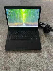 Laptop Dell Latitude E5490