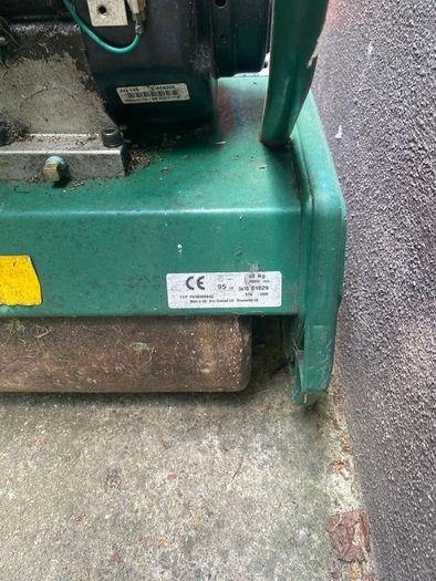 Qualcast classic 35s cylinder lawnmower