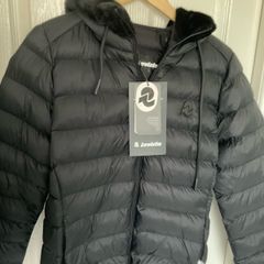 Invicta hooded puffer jacket in solid black Size Large. Rrp 150