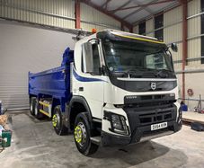 Volvo FMX 420 8x4 Tipper