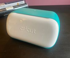 Cricut Joy - Vinyl Cutter
