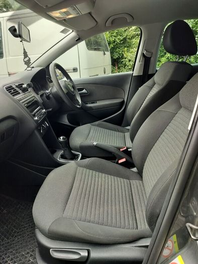 Volkswagen Polo 1.2L Manual
