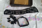 vintage Tin box, vintage glass beads, vintage lace Haberdashery