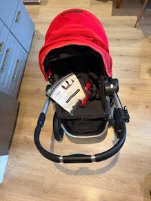 BabyJogger CitiSelect Single/Double Buggy with accessories.