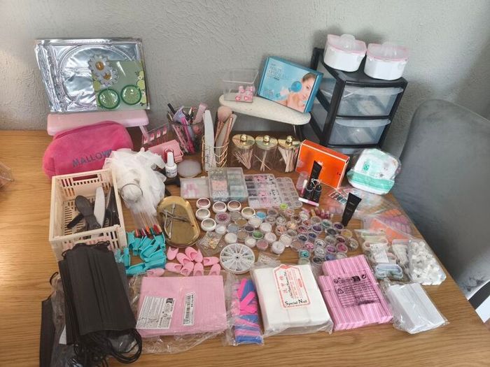 Nail Tech Manicure Bundle