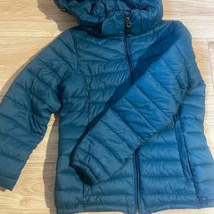 North face women's windbreaker raincoat
