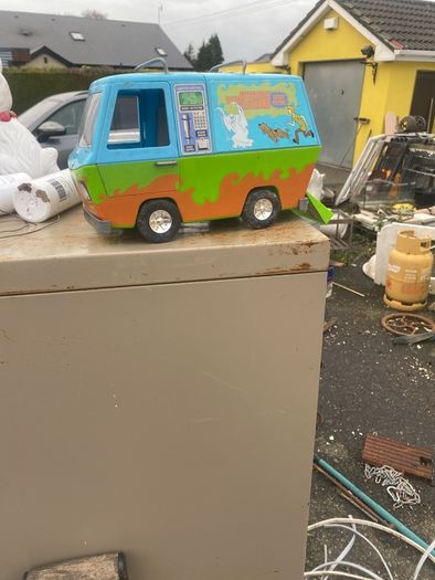 scooby do van