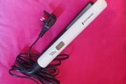 Remington hair straightener
