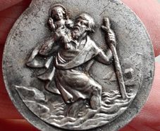 pilgrim medal pendant Notre Dame De Rocamadour France