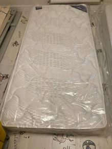 2 x Mattress protector for moving. 1 double and 1 single.