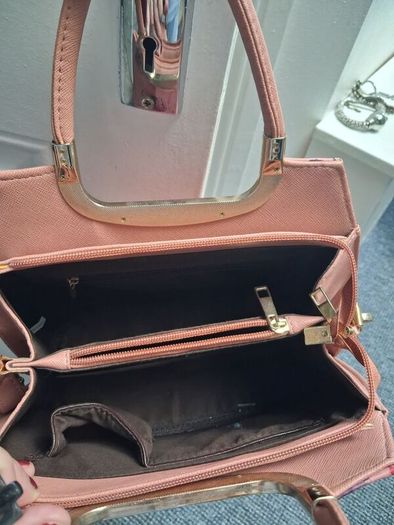 Ladies handbag