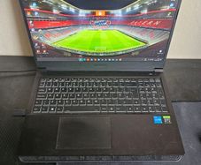 Medion Erazer Defender P15 | i5-12500H | RTX 3050 | 16GB RAM | 500GB | 144Hz