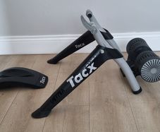 Tacx Bushido Smart Turbo Trainer