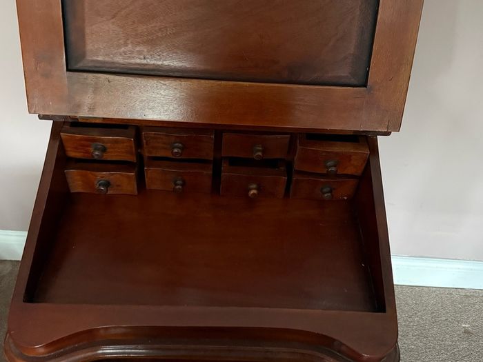 Small Bureau Desk