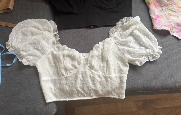 5 Cropped Tops, size S