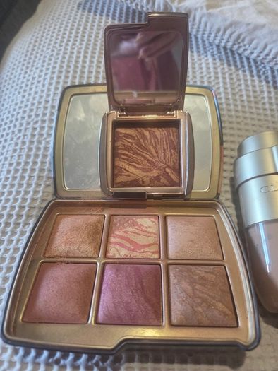 Luxury makeup
