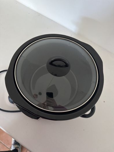 Slow Cooker (Crockpot brand)