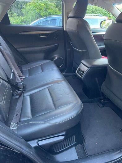 Lexus NX 300h