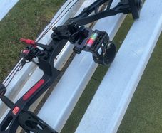 PSE EVO MAX compound bow 60lb
