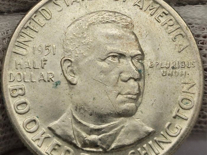 USA United States Silver 1951 Booker T. Washington Half Dollar Beautiful Uncirculated