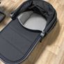 UPPAbaby Vista V2 with extras - black Image 4
