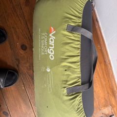 Self inflating camping mattress