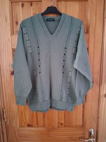 Deer park man's jumper