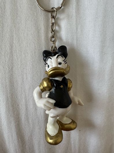 Official Vintage 1986 Disney Mickey Mouse Bullyland Bully Key Ring Keychain