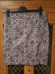 Lovely Oodji printed skirt size UK12/14 EU40/42 Perfect condition Postage included