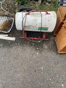 Gas and electric blow heater in perfect working order