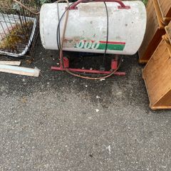 Gas and electric blow heater in perfect working order