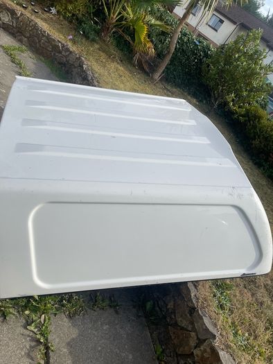Toyota Hilux Canopy 2015