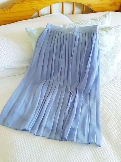 Baby Blue Midi Pleated Skirt - Size 6