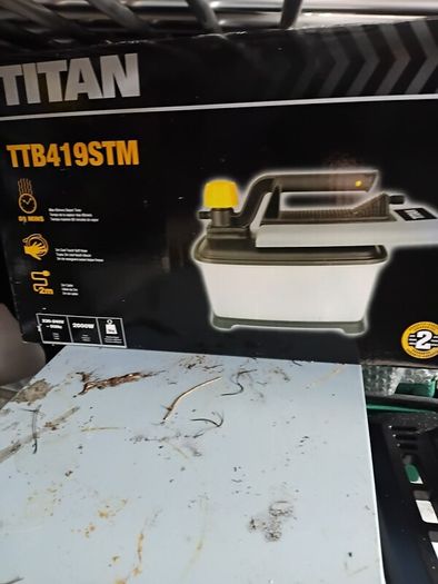 Titan wallpaper stripper
