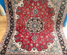 Fine Persian Tabriz Wool and Silk Hand Knotted Rug Carpet