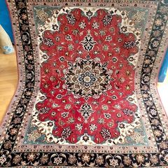 Fine Persian Tabriz Wool and Silk Hand Knotted Rug Carpet