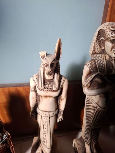 Vintage Figurines