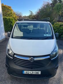 opel vivaro vauxhall