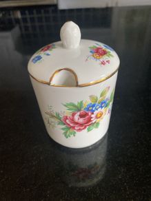 Vintage Royal Grafton floral lidded sugar dish
