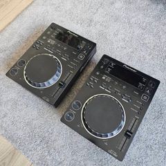 2 x Pionner CDJ 350