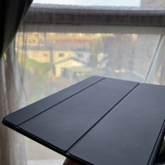 Smart Folio iPad Air (M2, M3 & M4) used